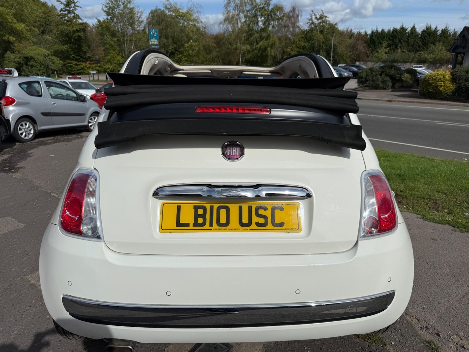 Used Fiat 500C 2010 for sale - 76412430: Photo 27