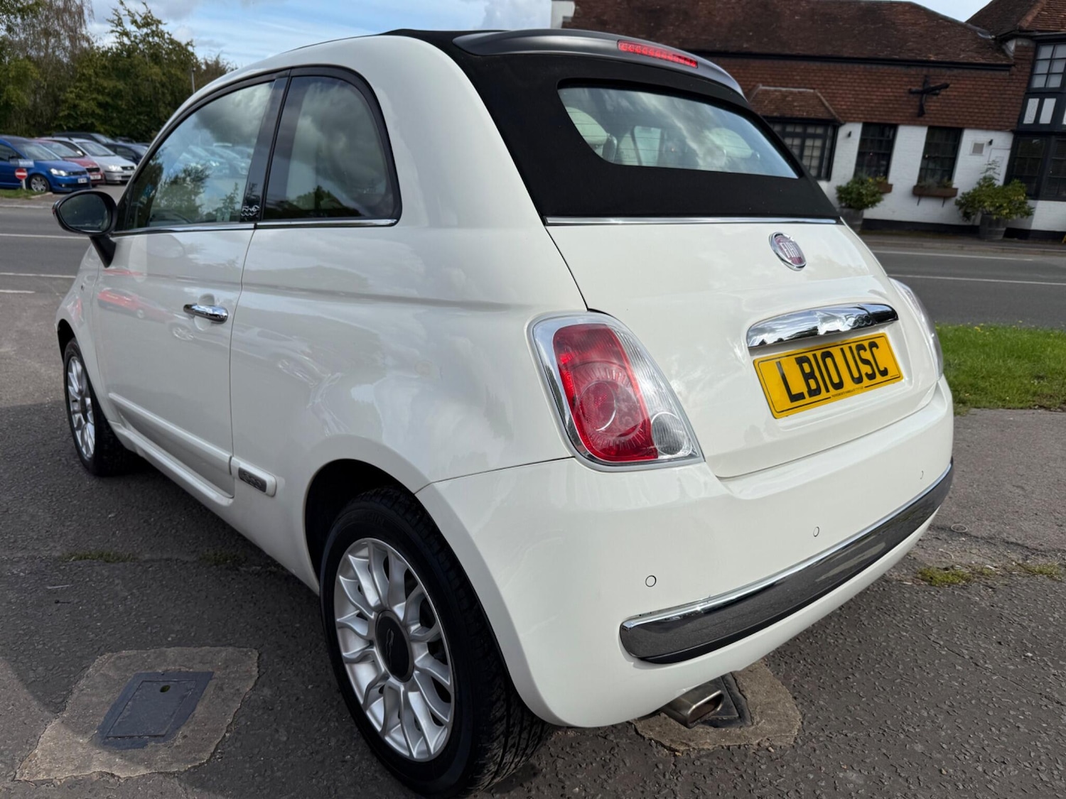 Used Fiat 500C 2010 for sale - 76412430: Photo 8