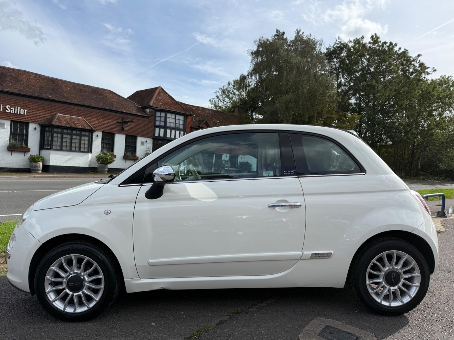 Used Fiat 500C 2010 for sale - 76412430: Photo 9