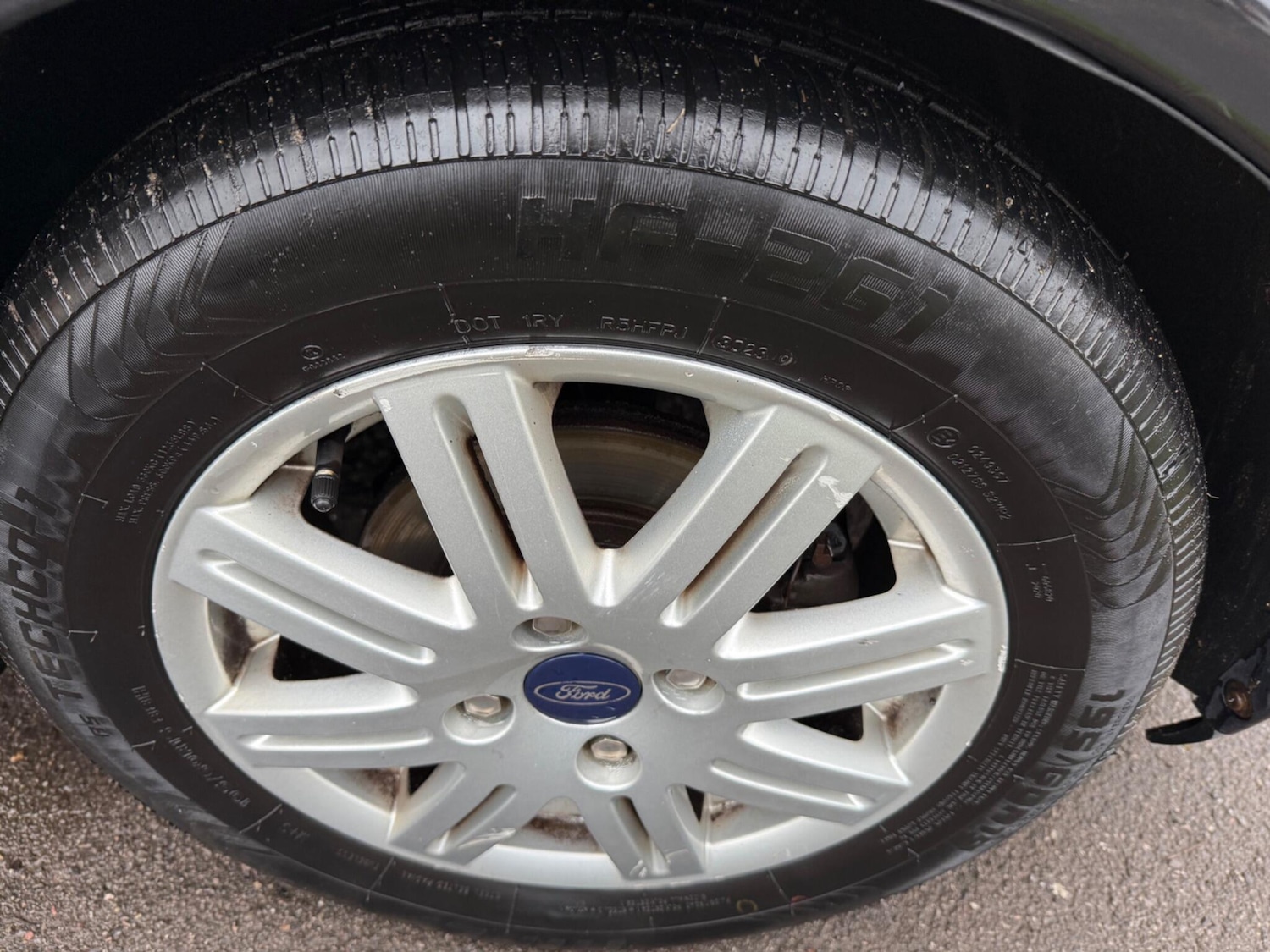 Used Ford Focus 2004 for sale - 77152692: Photo 11