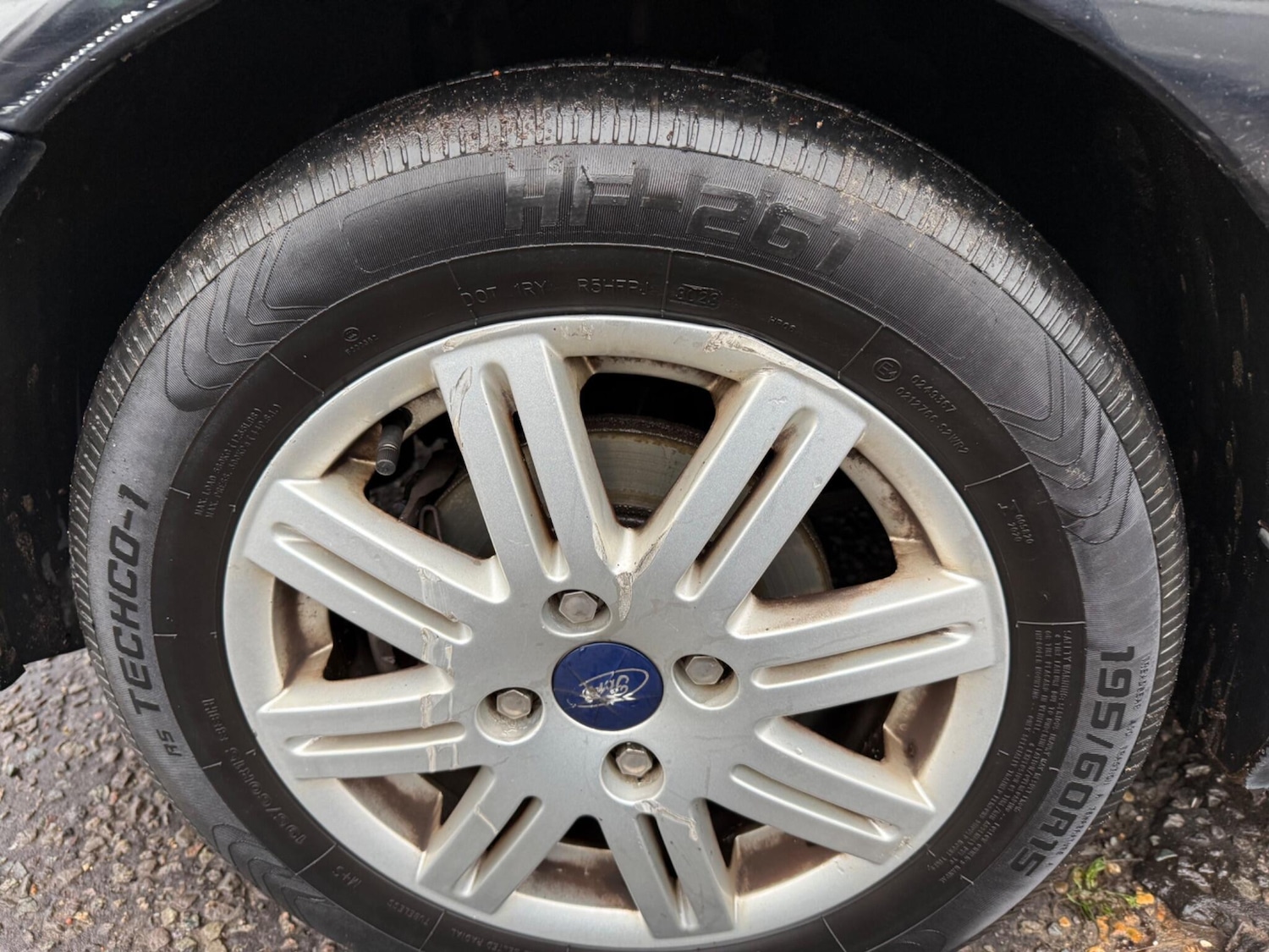 Used Ford Focus 2004 for sale - 77152692: Photo 14