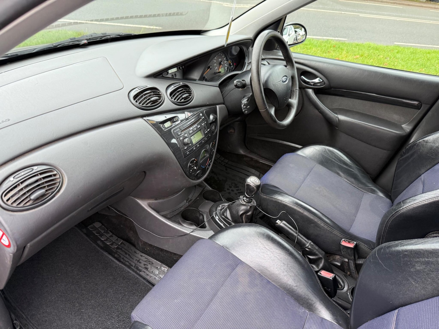 Used Ford Focus 2004 for sale - 77152692: Photo 17