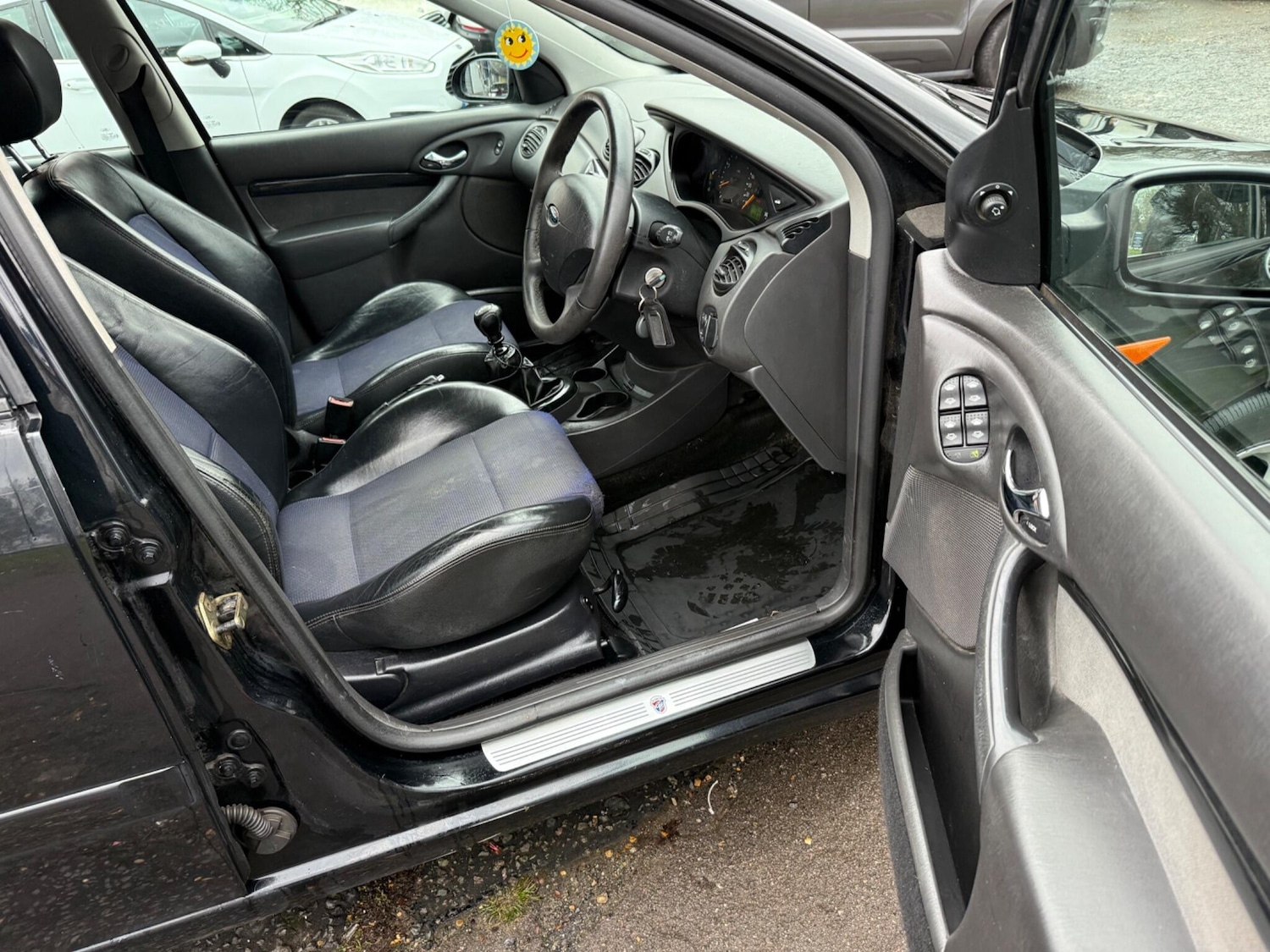 Used Ford Focus 2004 for sale - 77152692: Photo 27