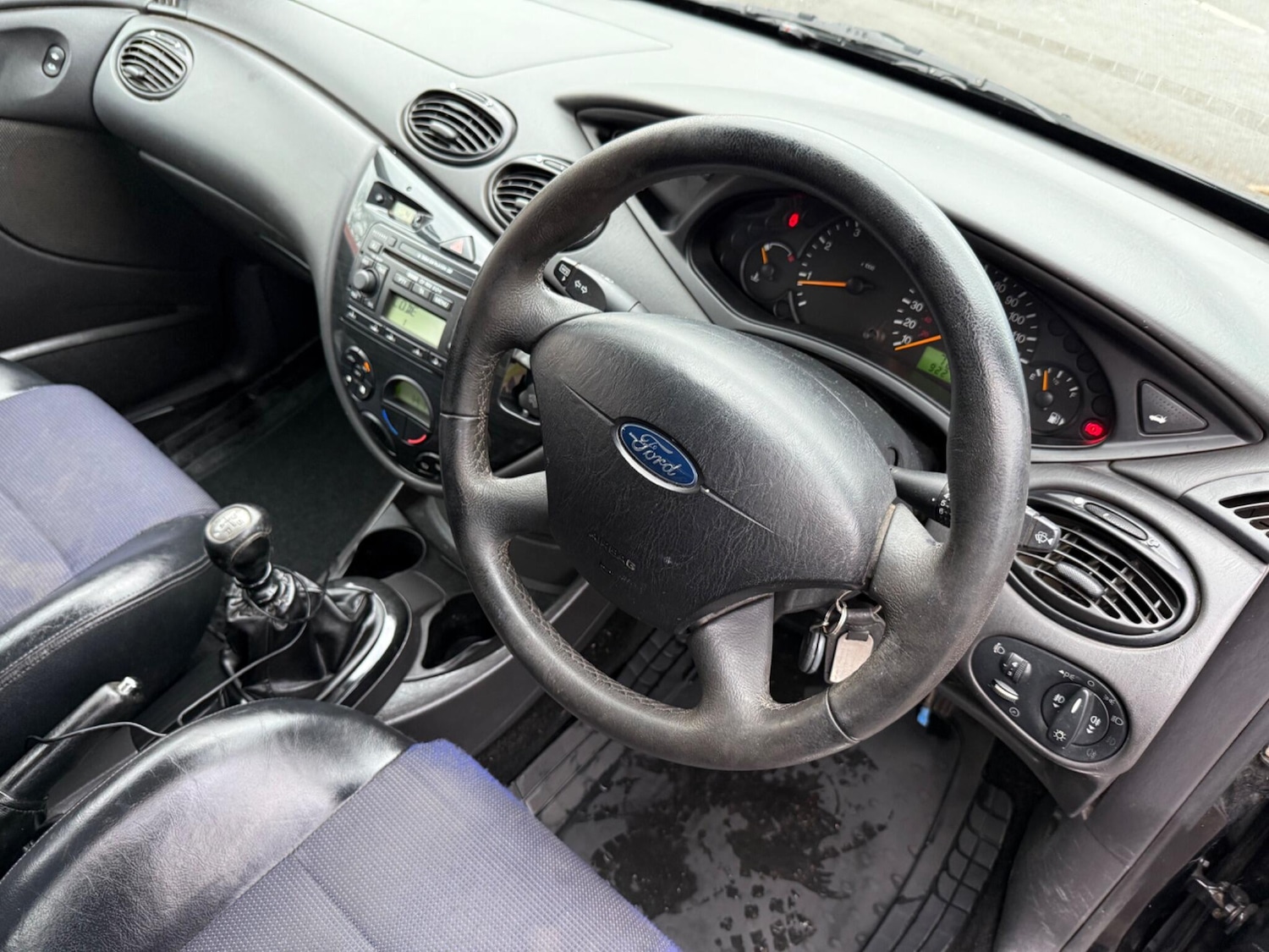 Used Ford Focus 2004 for sale - 77152692: Photo 30