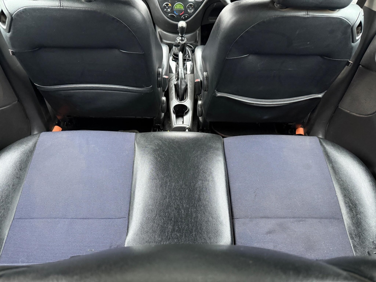 Used Ford Focus 2004 for sale - 77152692: Photo 36