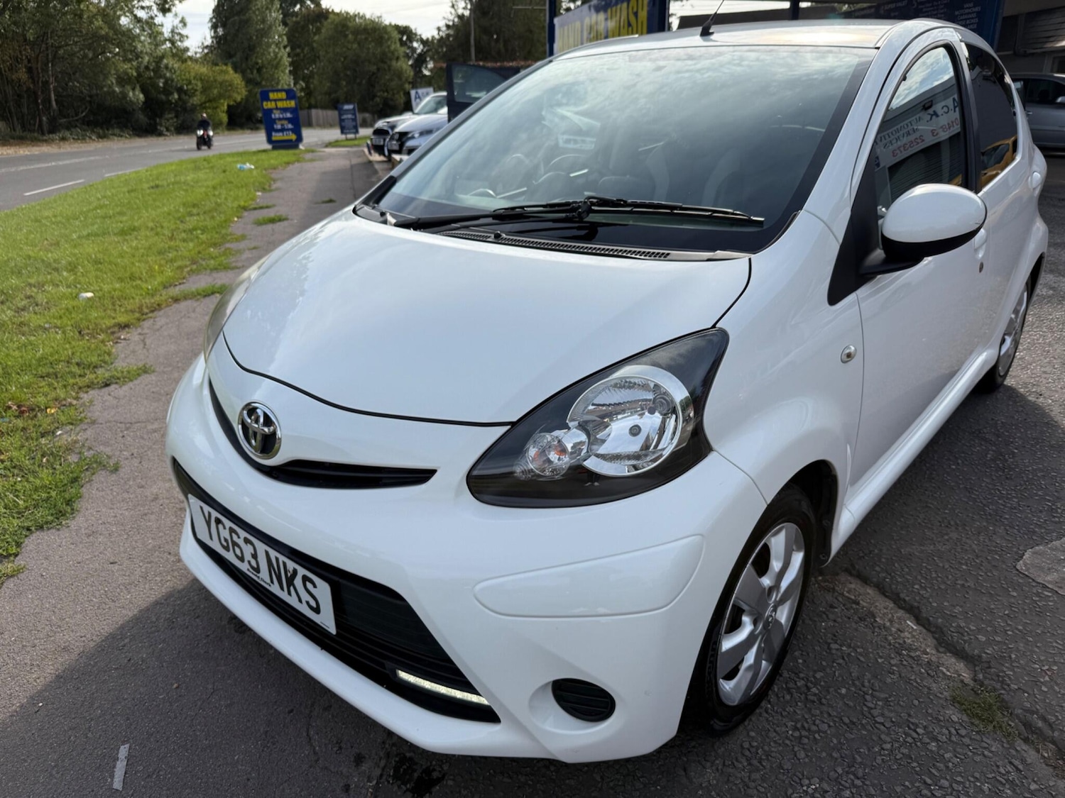 Used Toyota AYGO 2013 for sale - 76412424: Photo 10