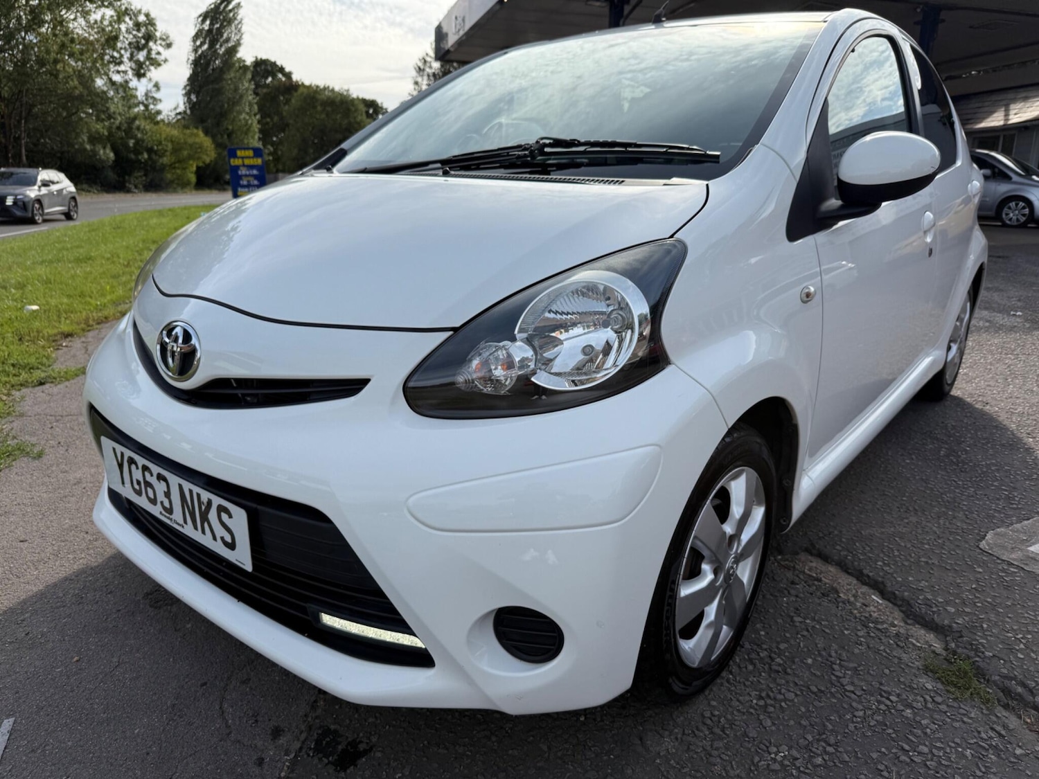 Used Toyota AYGO 2013 for sale - 76412424: Photo 3