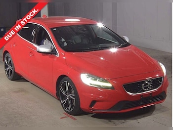 Used Volvo V40 2017 for sale - 79394475: Photo