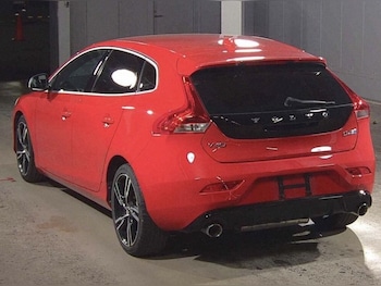Used Volvo V40 2017 for sale - 79394475: Photo