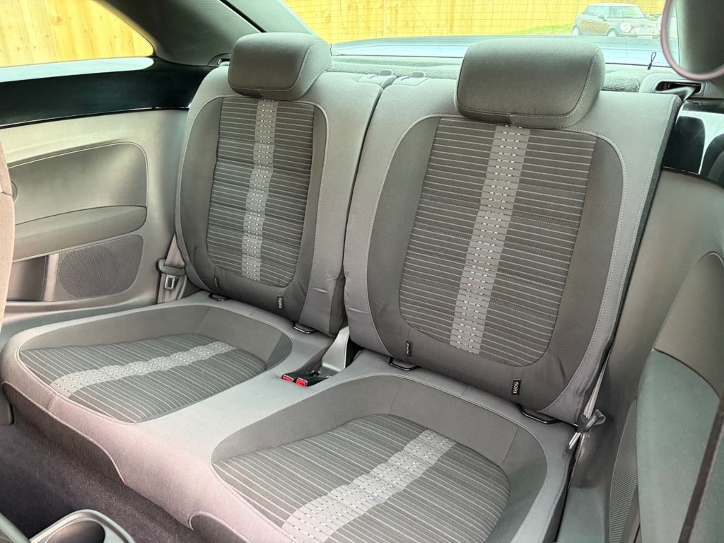 Used Volkswagen Beetle 2014 for sale - 76724304: Photo 18