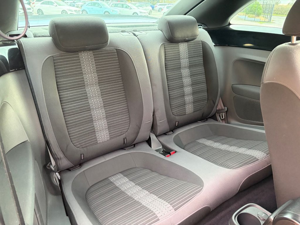 Used Volkswagen Beetle 2014 for sale - 76724304: Photo 19