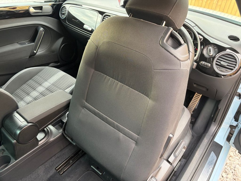 Used Volkswagen Beetle 2014 for sale - 76724304: Photo 20