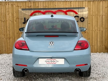 Used Volkswagen Beetle 2014 for sale - 76724304: Photo