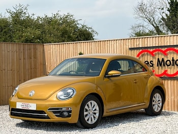 Used Volkswagen Beetle 2017 for sale - 79050685: Photo