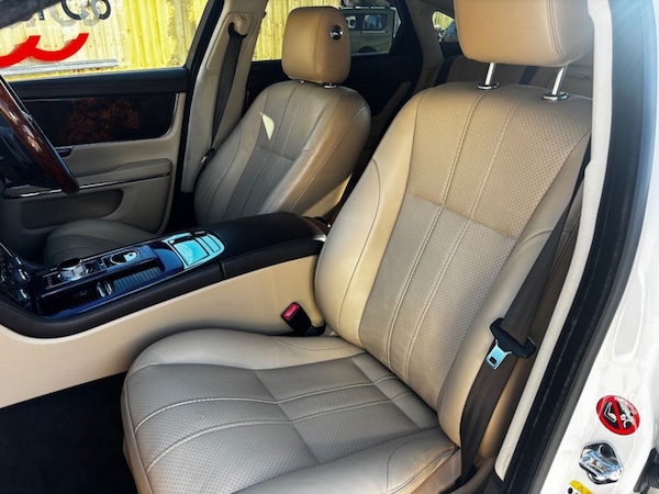 Used Jaguar XJ 2012 for sale - 76118895: Photo 16