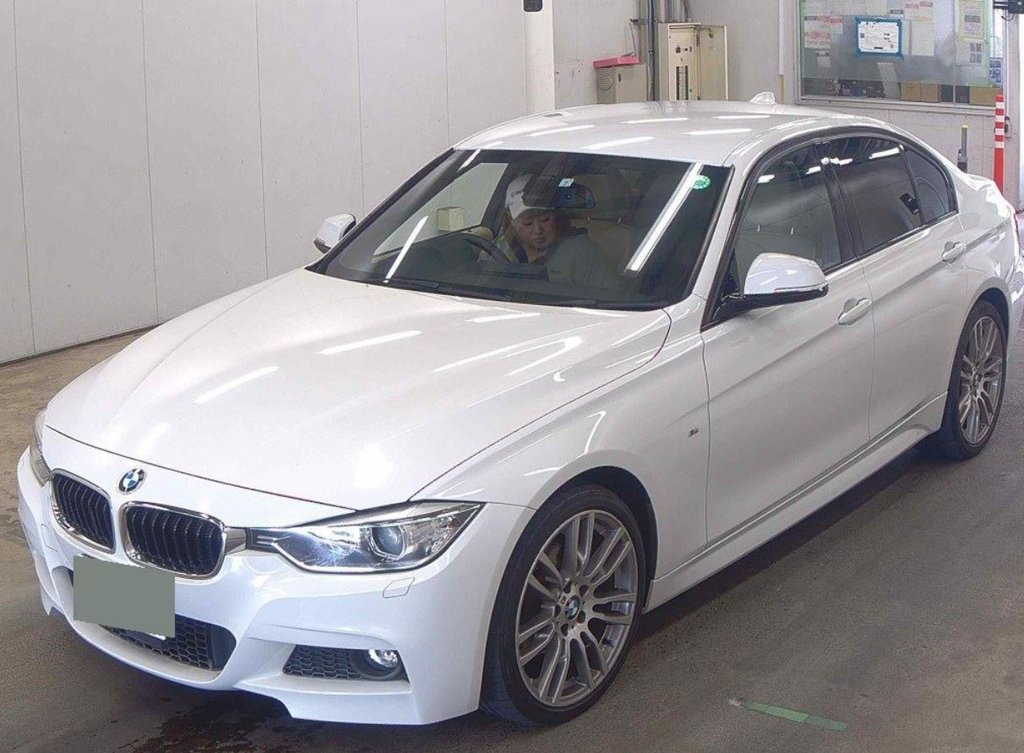 Used BMW 3 Series 2015 for sale - 76841066: Photo 2