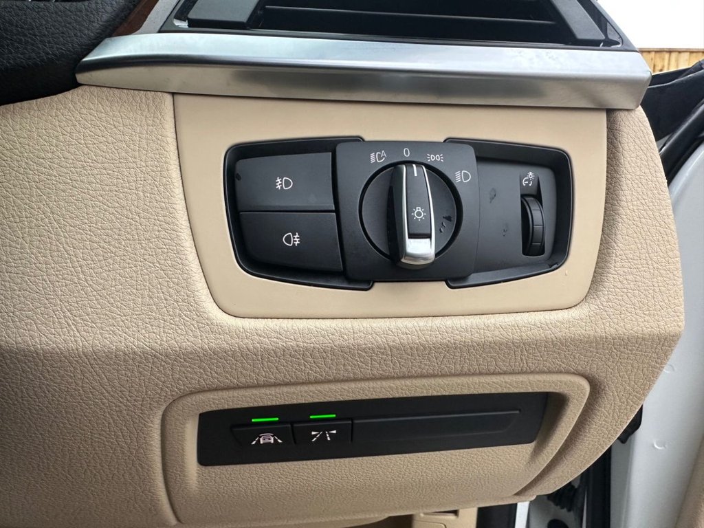 Used BMW 3 Series 2015 for sale - 76841066: Photo 23