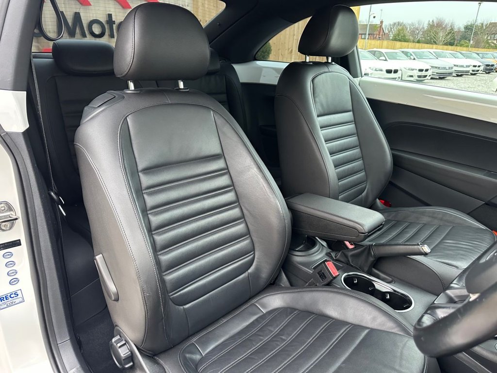 Used Volkswagen Beetle 2012 for sale - 77037665: Photo 15