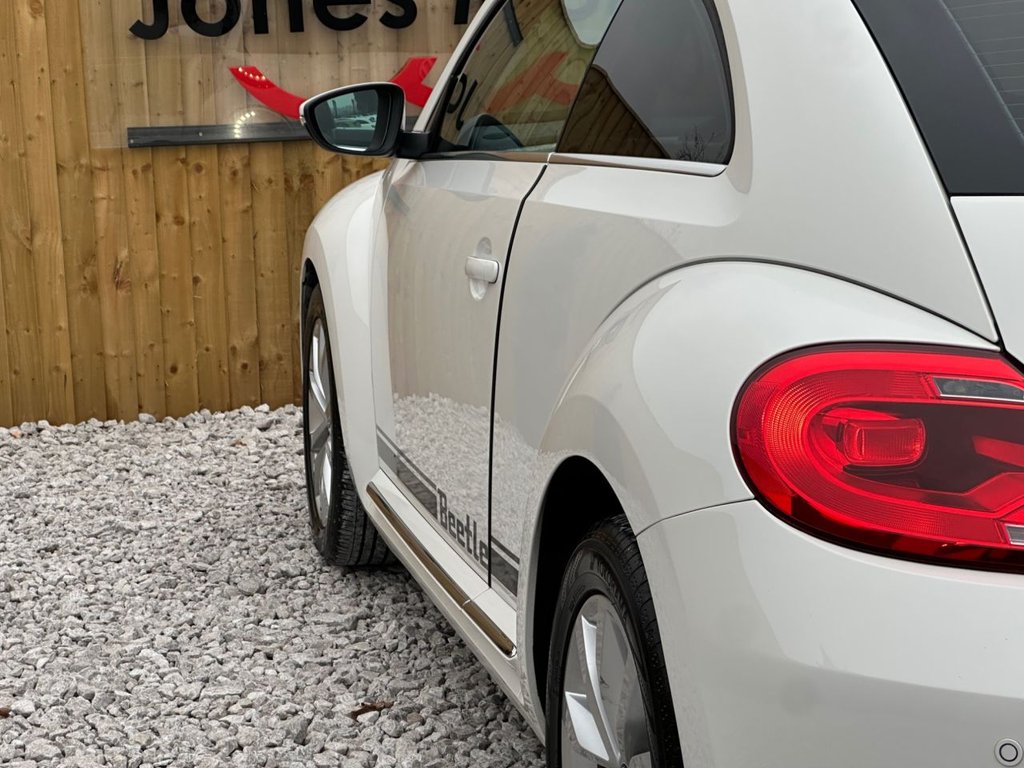 Used Volkswagen Beetle 2012 for sale - 77037665: Photo 8