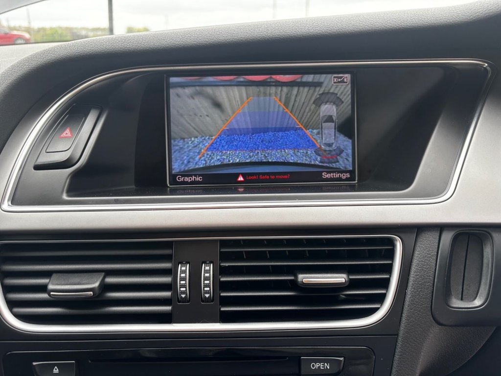 Used Audi A4 Avant 2015 for sale - 76123647: Photo 17