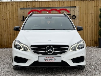 Used Mercedes-Benz E Class 2015 for sale - 76973734: Photo