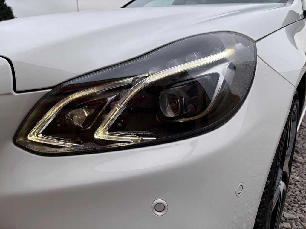 Used Mercedes-Benz E Class 2015 for sale - 76973734: Photo 8