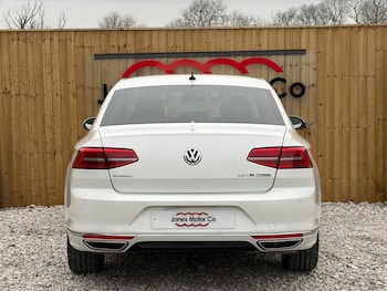 Used Volkswagen Passat 2016 for sale - 77038426: Photo