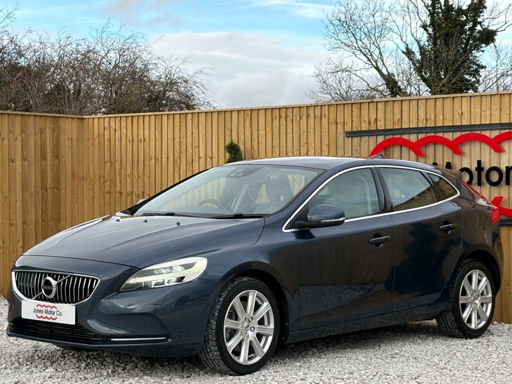 Used Volvo V40 2016 for sale - 76724280: Photo 3