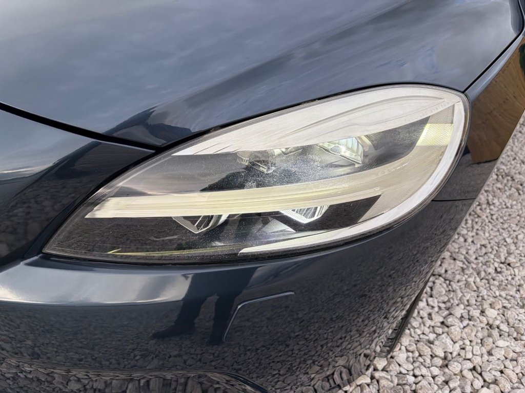 Used Volvo V40 2016 for sale - 76724280: Photo 8