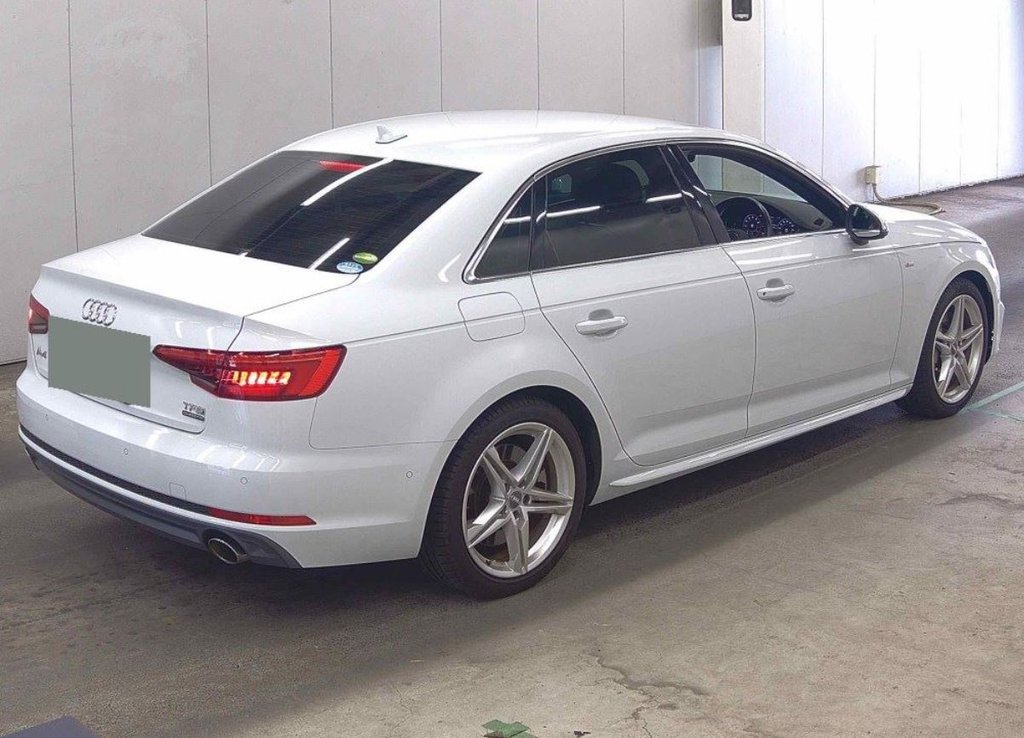 Used Audi A4 2016 for sale - 76999231: Photo 4