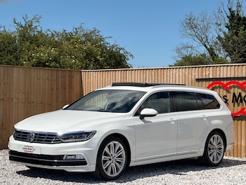 Used Volkswagen Passat 2017 for sale - 79050698: Photo