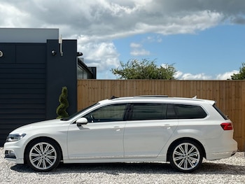 Used Volkswagen Passat 2017 for sale - 79050698: Photo