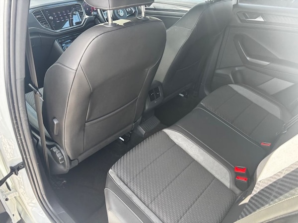 Used Volkswagen T-Roc 2020 for sale - 76118472: Photo 17