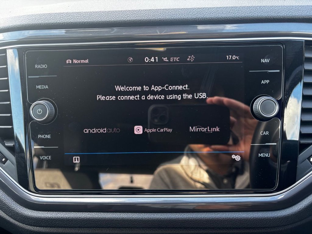 Used Volkswagen T-Roc 2020 for sale - 76118472: Photo 22