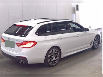 Used BMW 5 Series 2018 for sale - 77072400: Photo