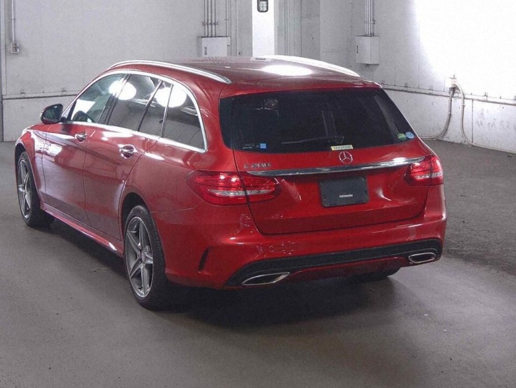 Used Mercedes-Benz C Class 2015 for sale - 76372581: Photo 3