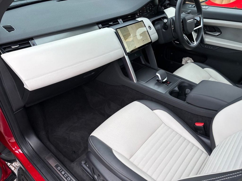 Used Land Rover Discovery Sport 2024 for sale - 76124226: Photo 15