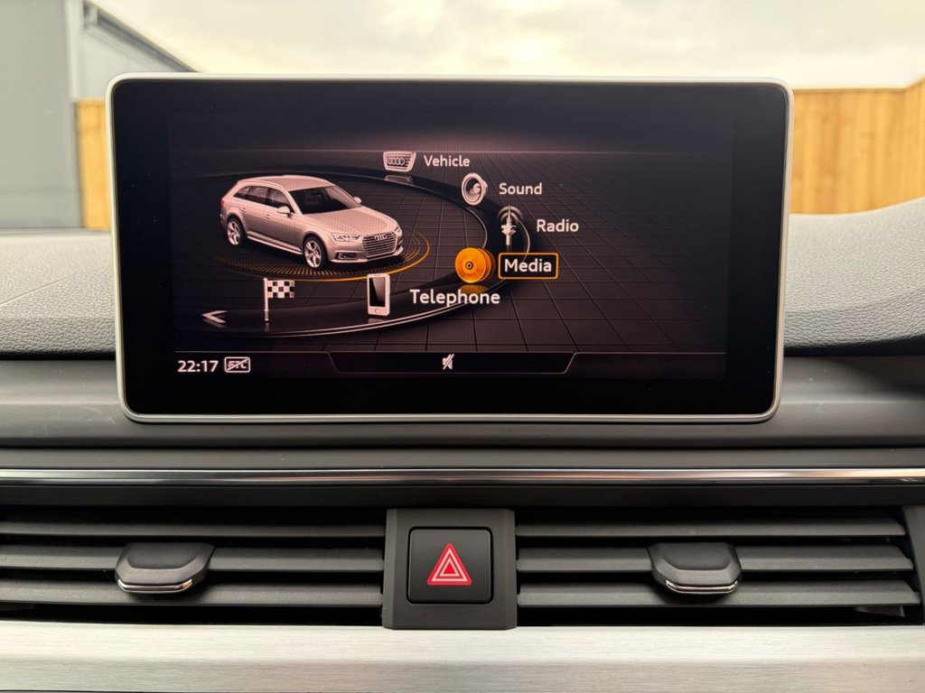 Used Audi A4 Avant 2017 for sale - 76840936: Photo 23