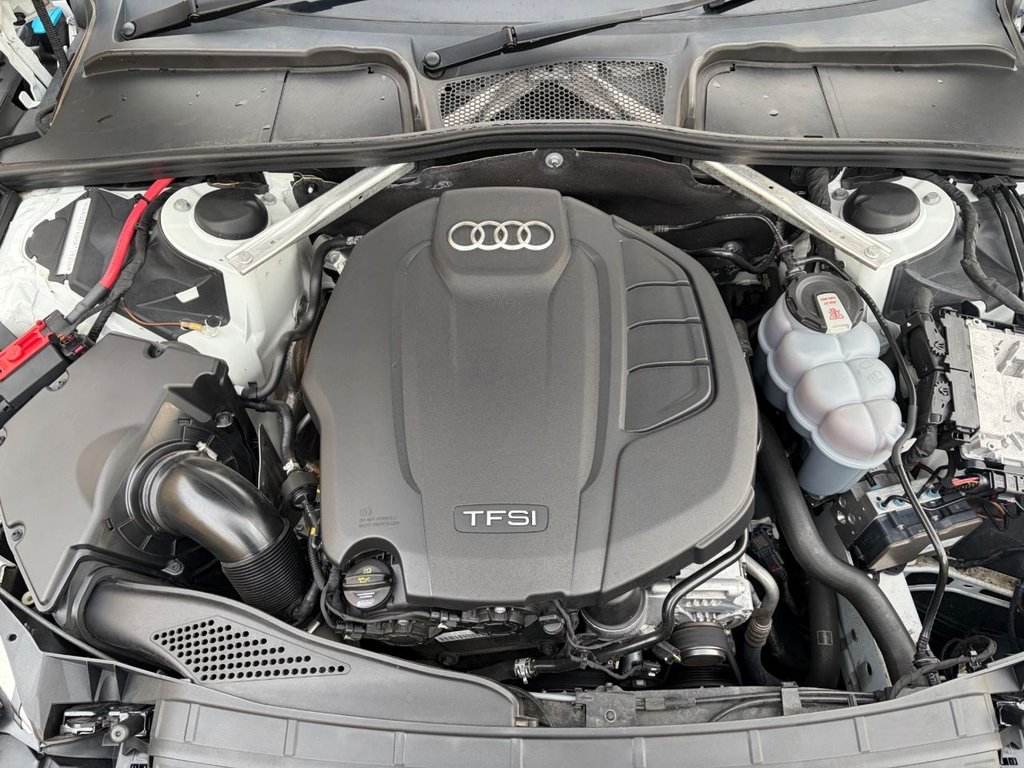 Used Audi A4 Avant 2017 for sale - 76840936: Photo 28