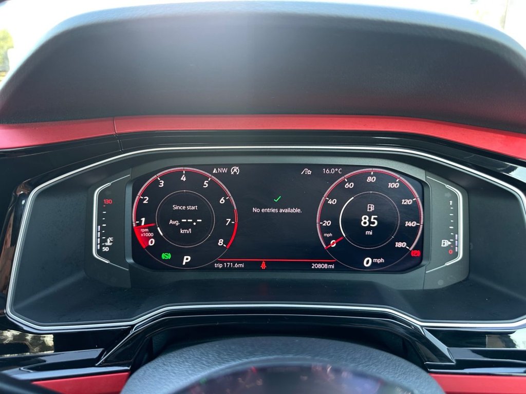 Used Volkswagen Polo 2018 for sale - 76123638: Photo 29