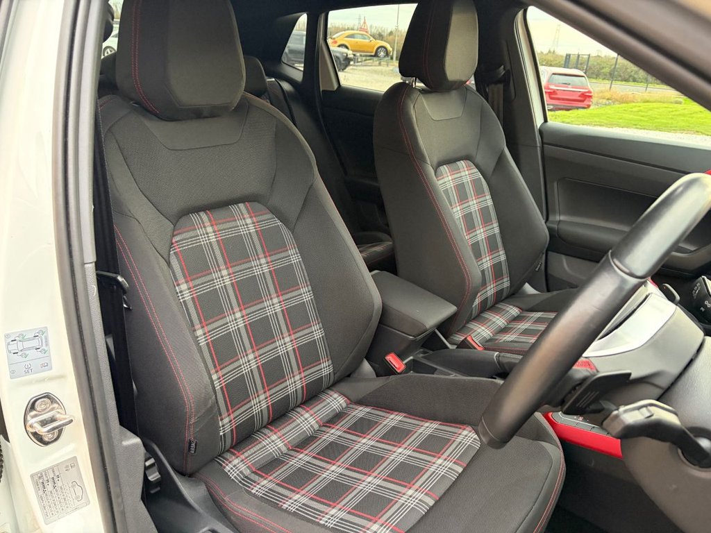 Used Volkswagen Polo 2018 for sale - 76724430: Photo 17