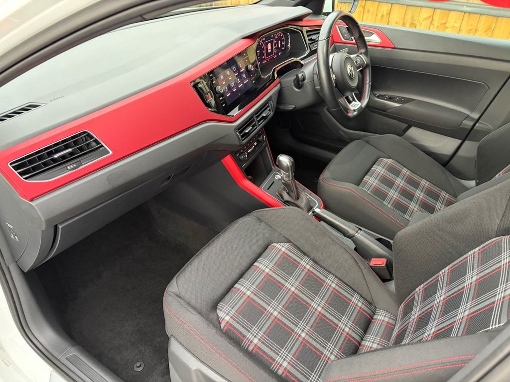 Used Volkswagen Polo 2018 for sale - 76724430: Photo 18