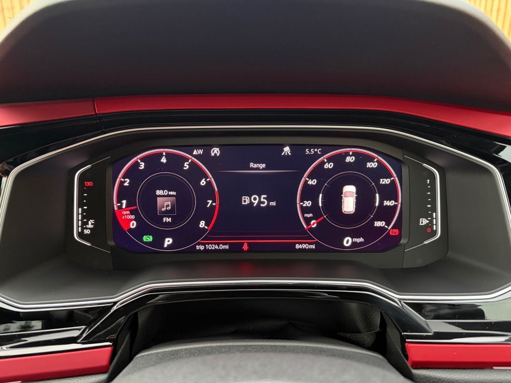 Used Volkswagen Polo 2018 for sale - 76724430: Photo 24