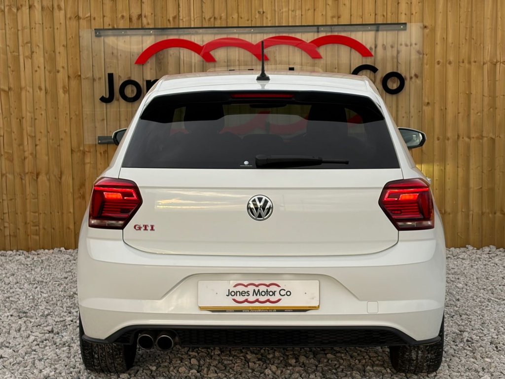 Used Volkswagen Polo 2018 for sale - 76724430: Photo 4