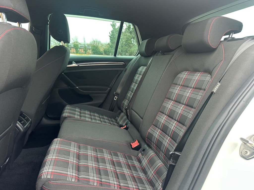 Used Volkswagen Golf 2014 for sale - 76591030: Photo 16