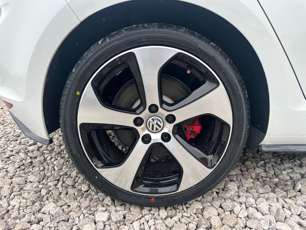 Used Volkswagen Golf 2014 for sale - 76591030: Photo 27