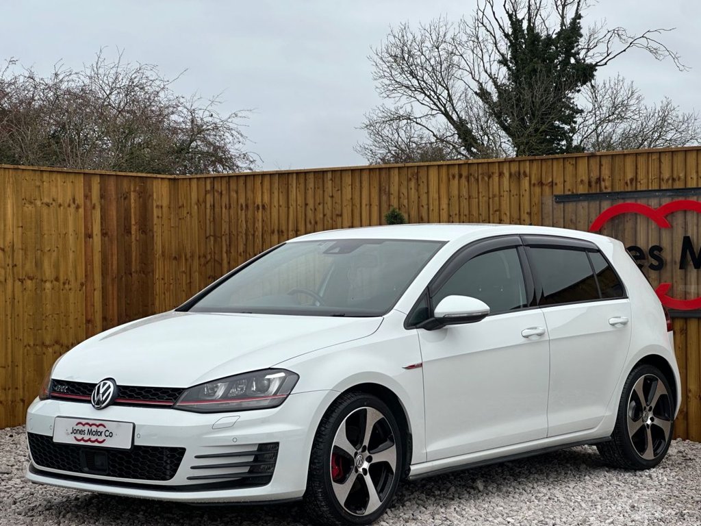 Used Volkswagen Golf 2014 for sale - 76591030: Photo 5