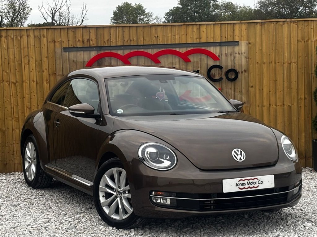 Used Volkswagen Beetle 2015 for sale - 76323211: Photo 1