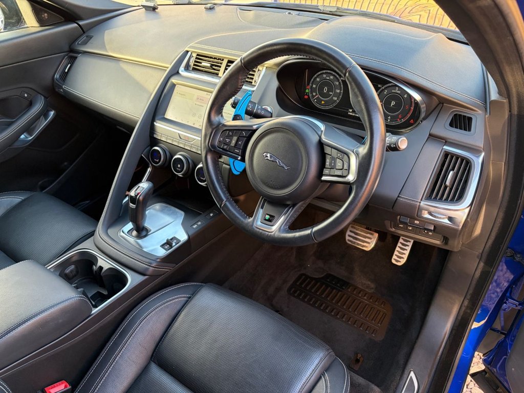 Used Jaguar E-Pace 2018 for sale - 76840767: Photo 14