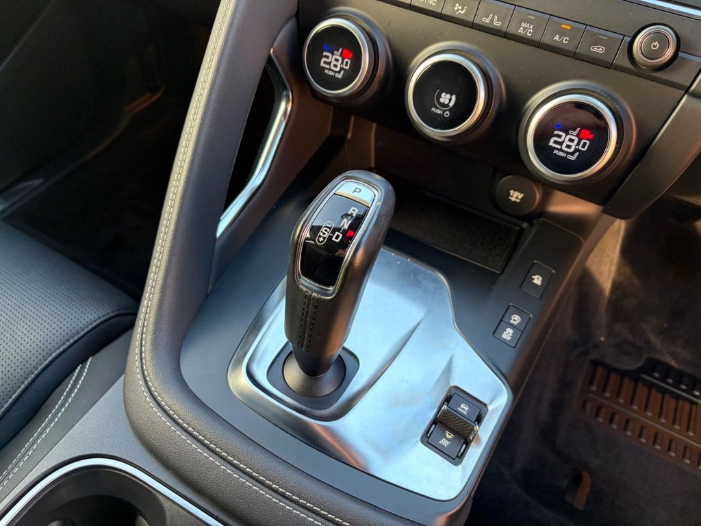 Used Jaguar E-Pace 2018 for sale - 76840767: Photo 24